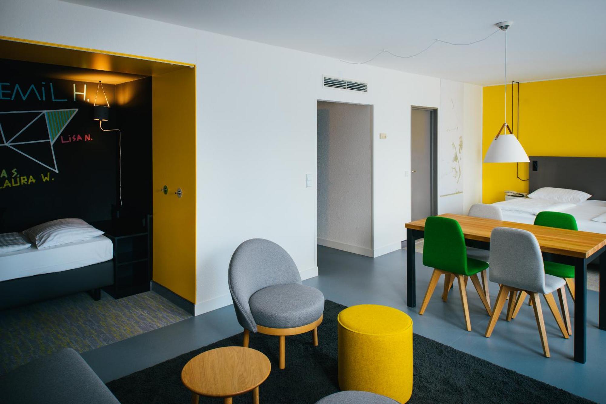 Vienna House Easy By Wyndham Bad Oeynhausen Hotel Exterior photo